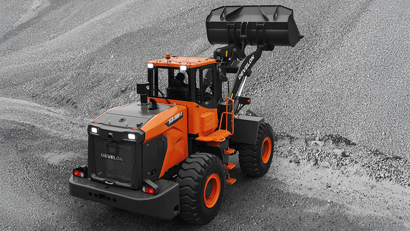 Cargadores Frontales DEVELON Cargador frontal SD300N