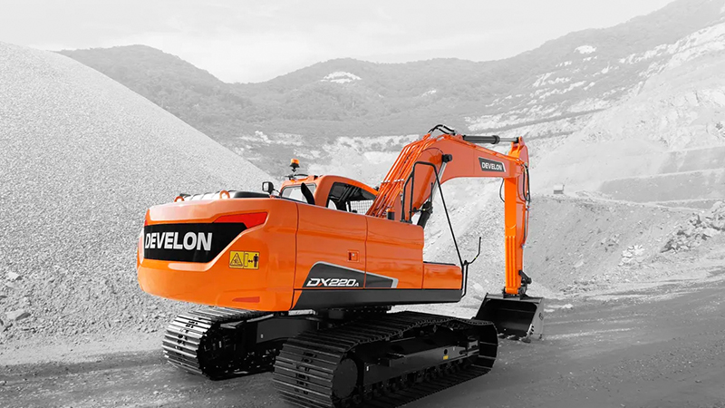 Excavadoras sobre Orugas DEVELON Excavadora DX220A-2M
