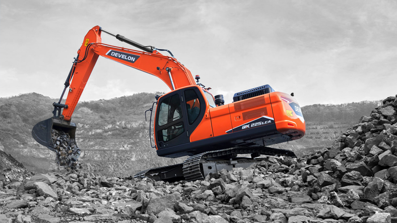 Excavadoras sobre Orugas DEVELON Excavadora DX225LCA-2