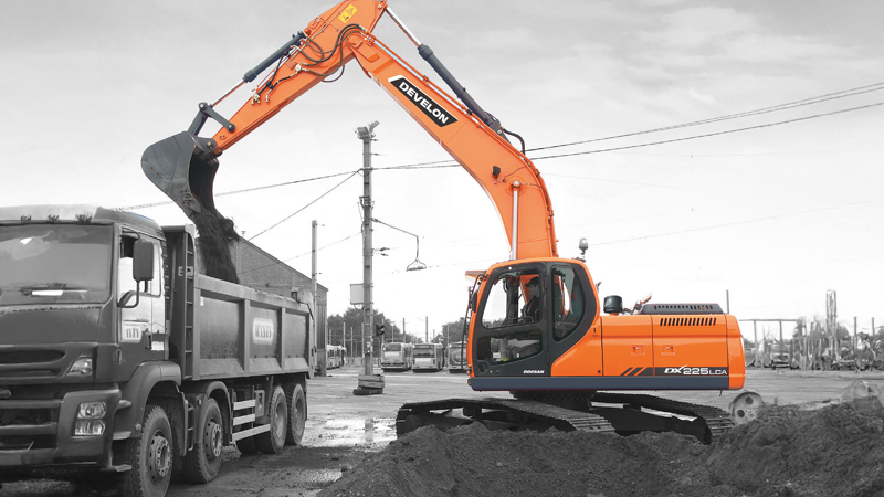 Excavadoras sobre Orugas DEVELON Excavadora DX225LCA-7M