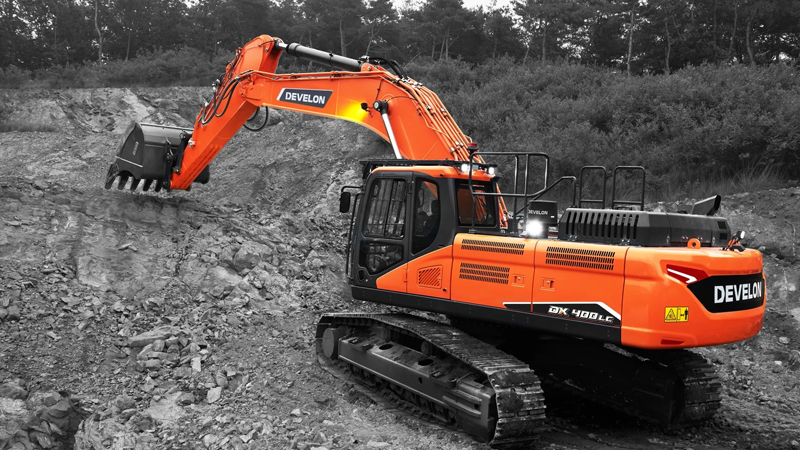 Excavadoras sobre Orugas DEVELON Excavadora DX400LC-7M