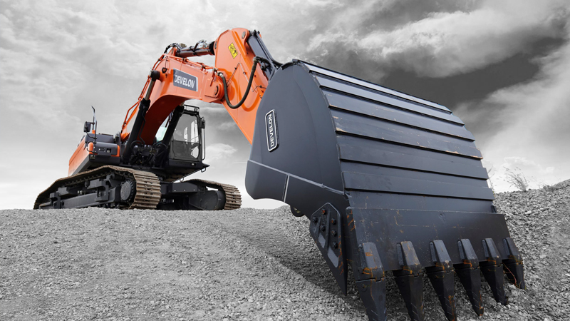 Excavadoras sobre Orugas DEVELON Excavadora DX530LC-7M