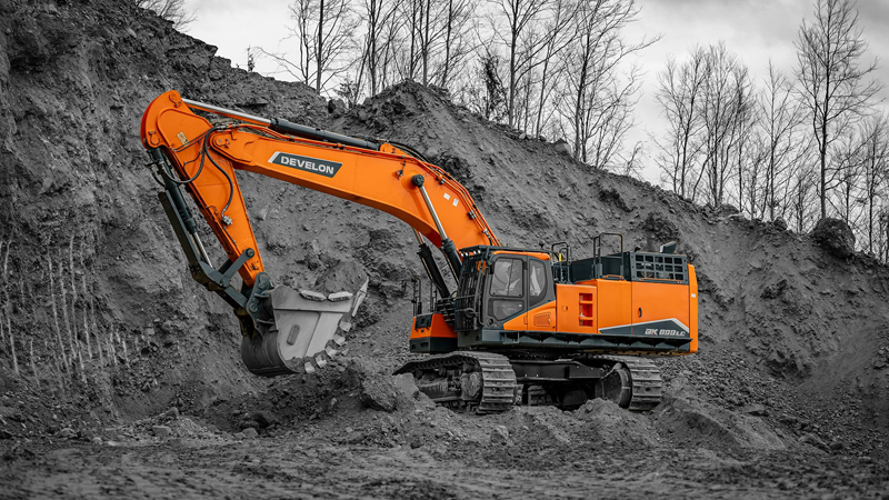 Excavadoras sobre Orugas DEVELON Excavadora DX800LC-7
