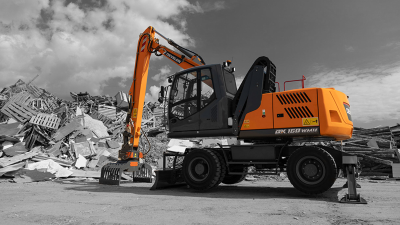 Aplicaciones Especiales DEVELON Manipulador de Materiales DX160WMH-7