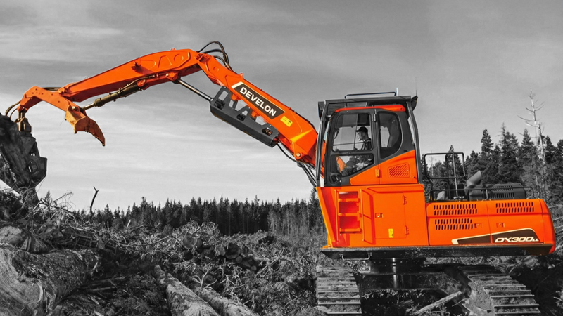 Aplicaciones Especiales DEVELON Cargador de Troncos DX300LL-7