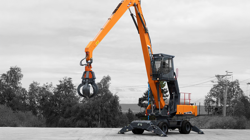 Aplicaciones Especiales DEVELON Manipulador de Materiales DX340W MH